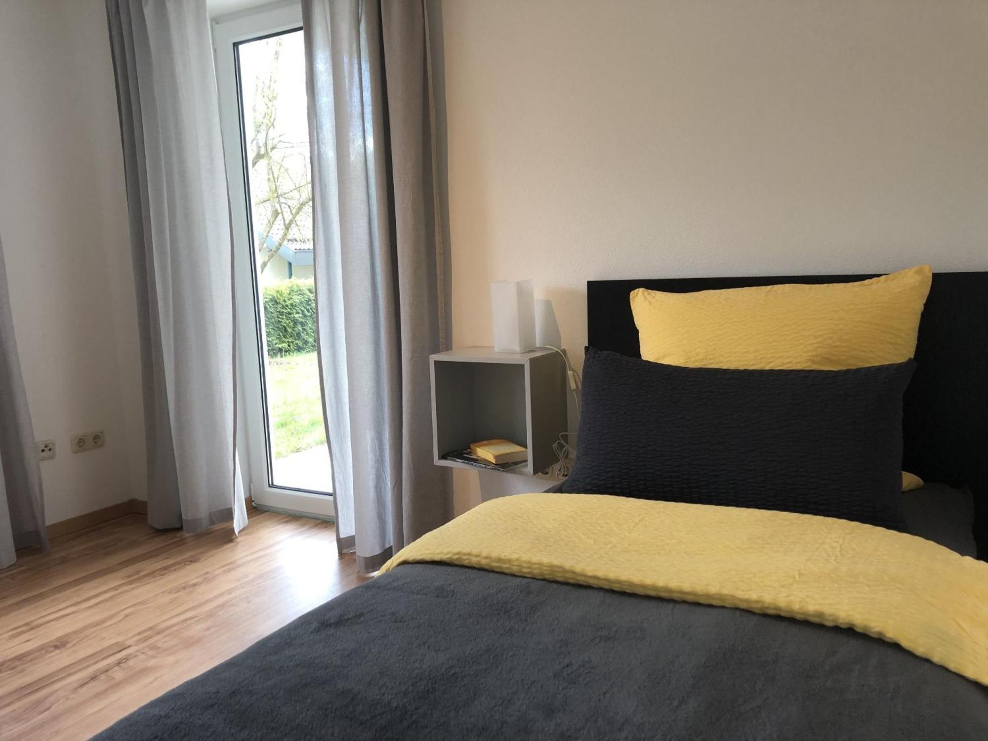 Ferienwohnung Am Kreuzberg für 8 Personen Medlingen Exterior foto