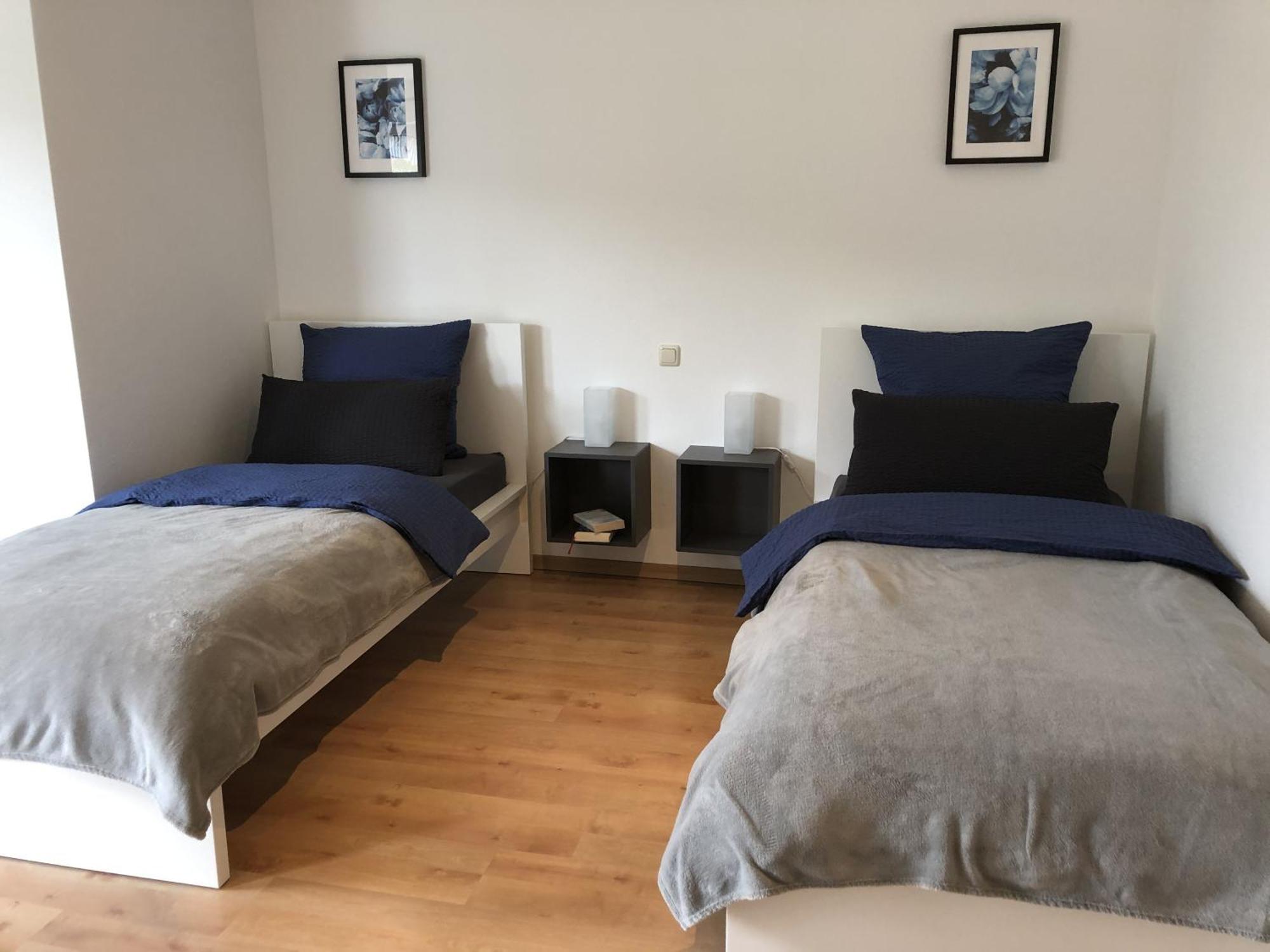 Ferienwohnung Am Kreuzberg für 8 Personen Medlingen Exterior foto